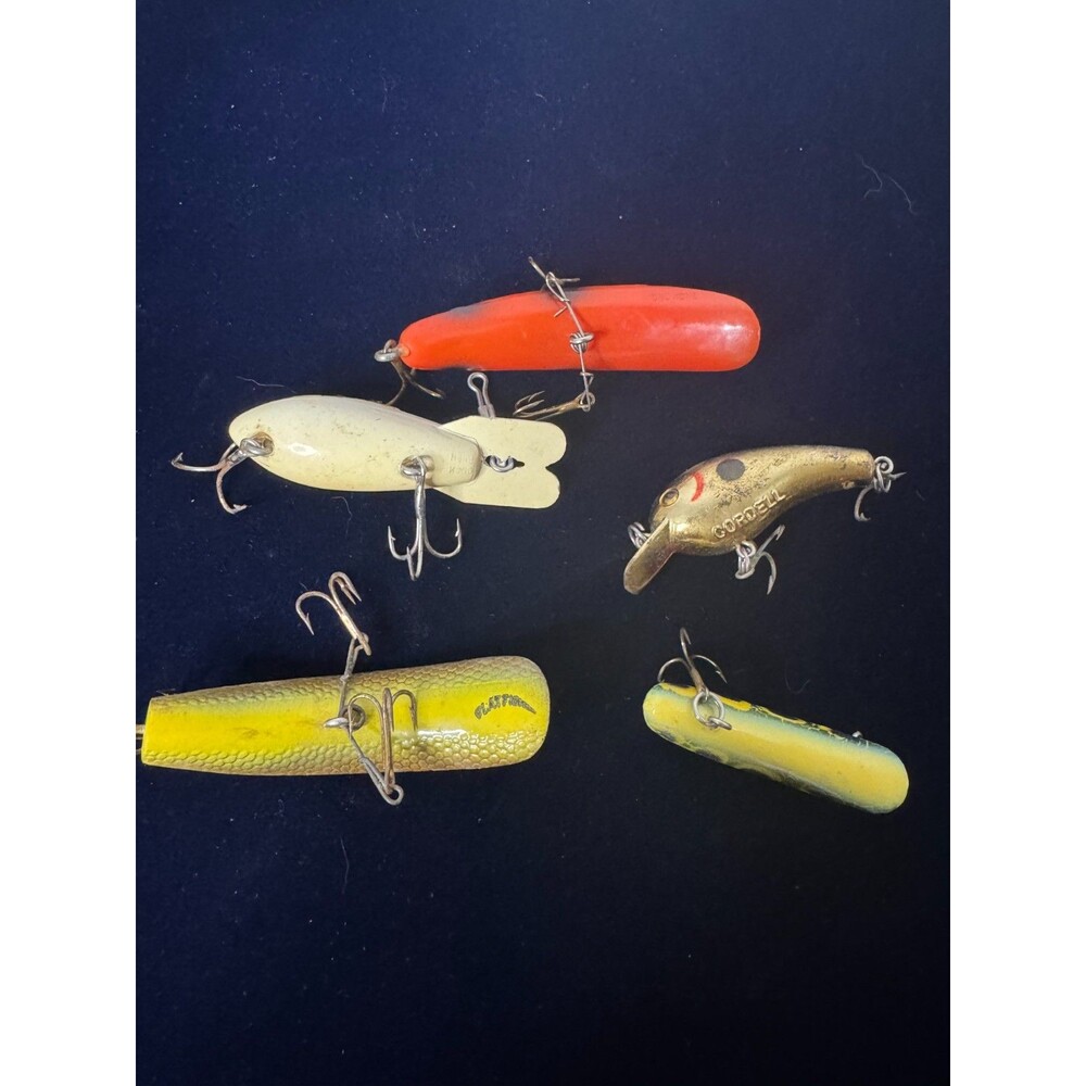 Vintage Fishing Lures lot